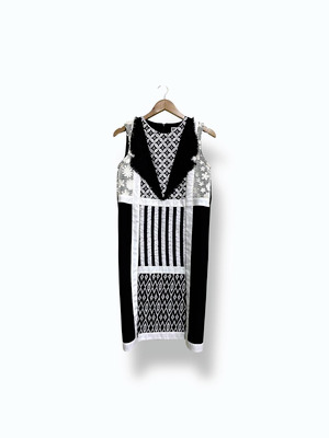 MOIRA LONG VEST