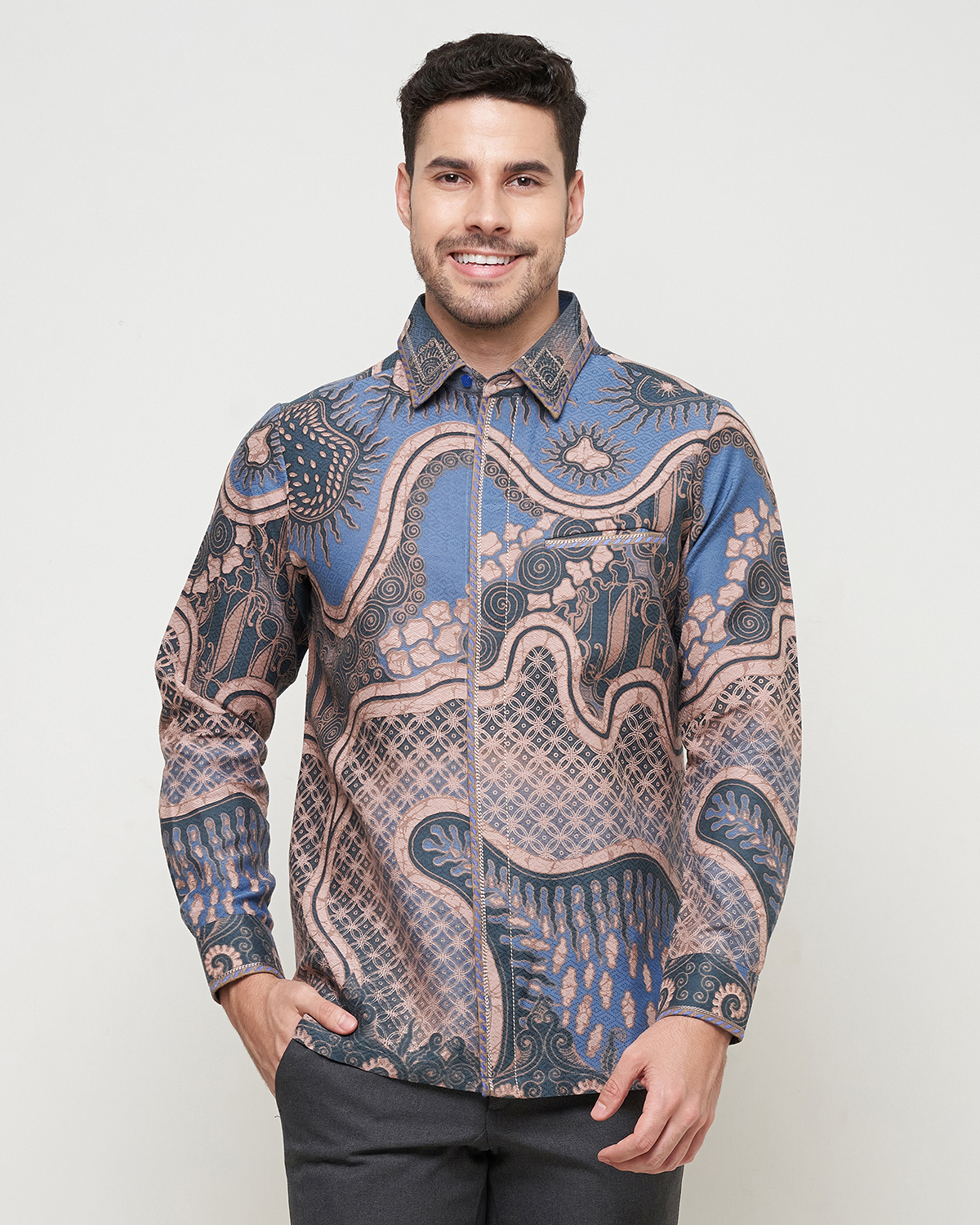 MIERTO - Kemeja Batik Lengan Panjang Doby Smoke Variasi Bordir KM14