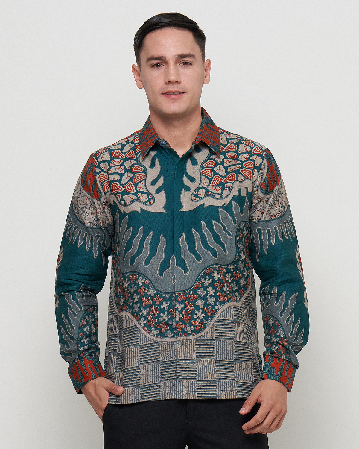 MIERTO - Kemeja Batik Pria Modern Lengan Panjang KM24