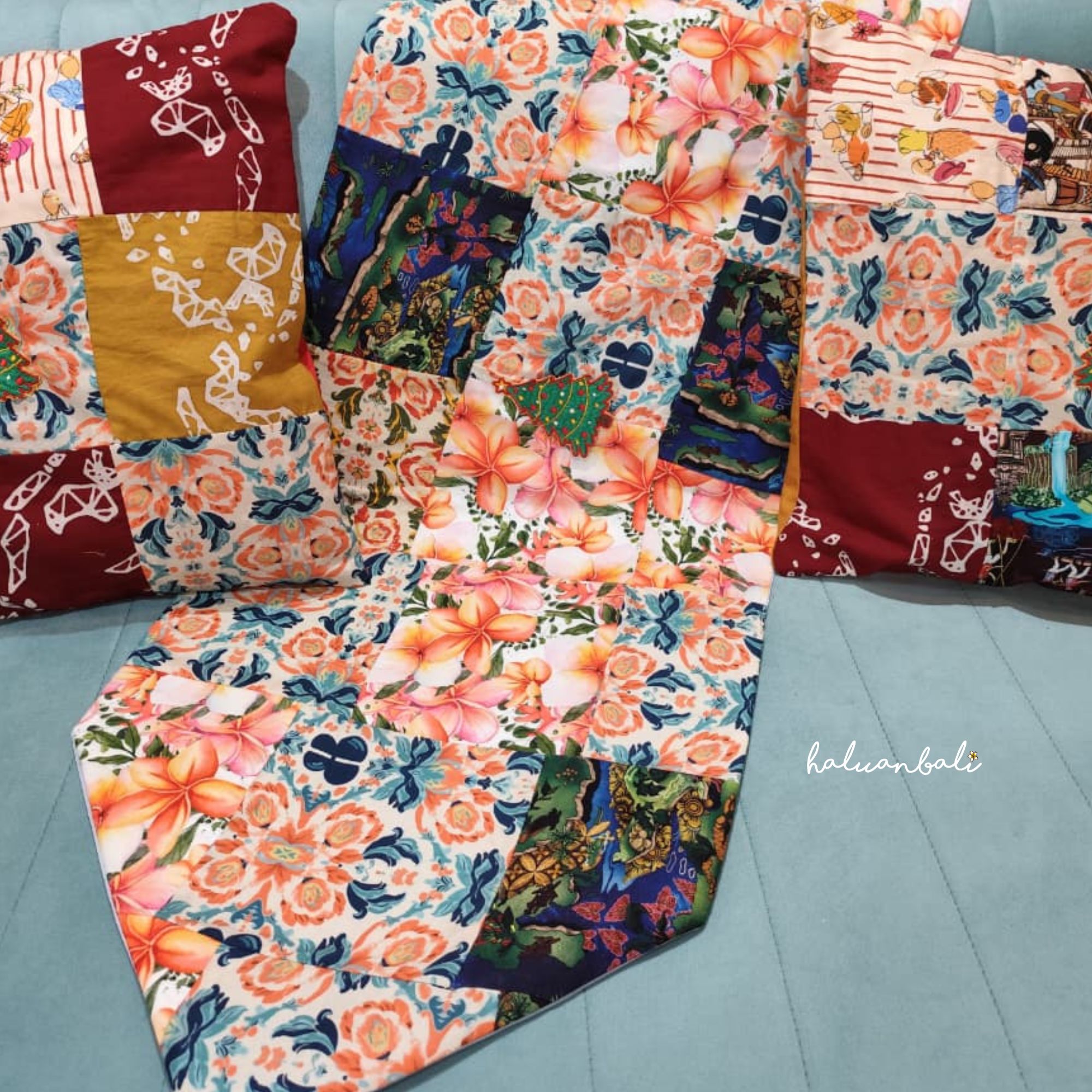 Hampers Natal HaluanBali - Kado Natal - Sarung Bantal Taplak Meja - Patchwork