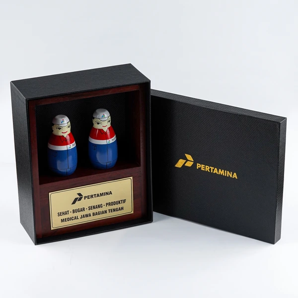 Boneka Kayu Pertamina