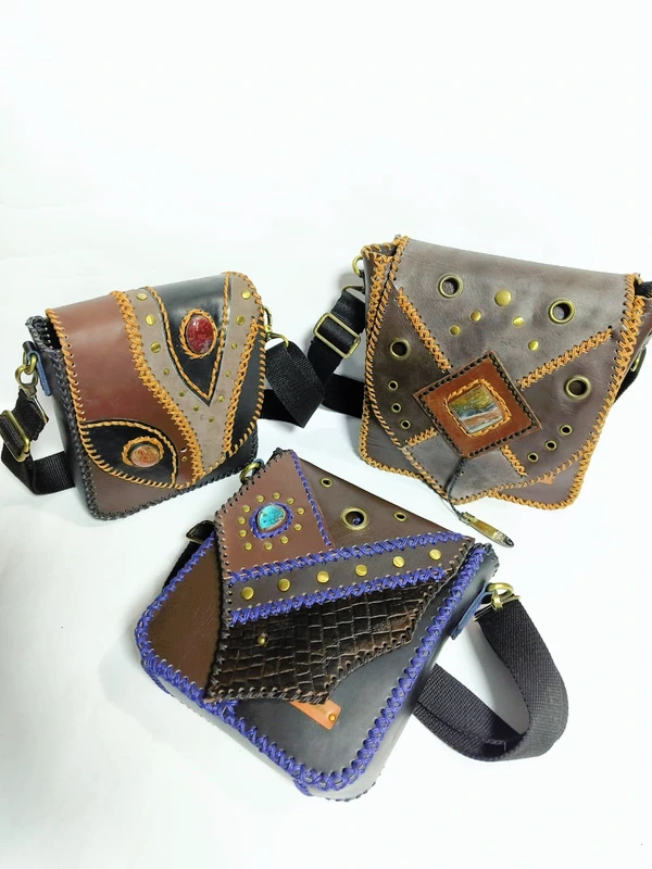 UWAISGEN Tas Selempang Kulit Tas Endek Etnik Bali Handmade Caspian Bag