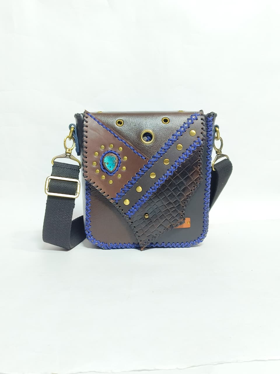 UwaisGen Tas Selempang Pria/Wanita Goni Kulit Asli Boho Caspian Bag