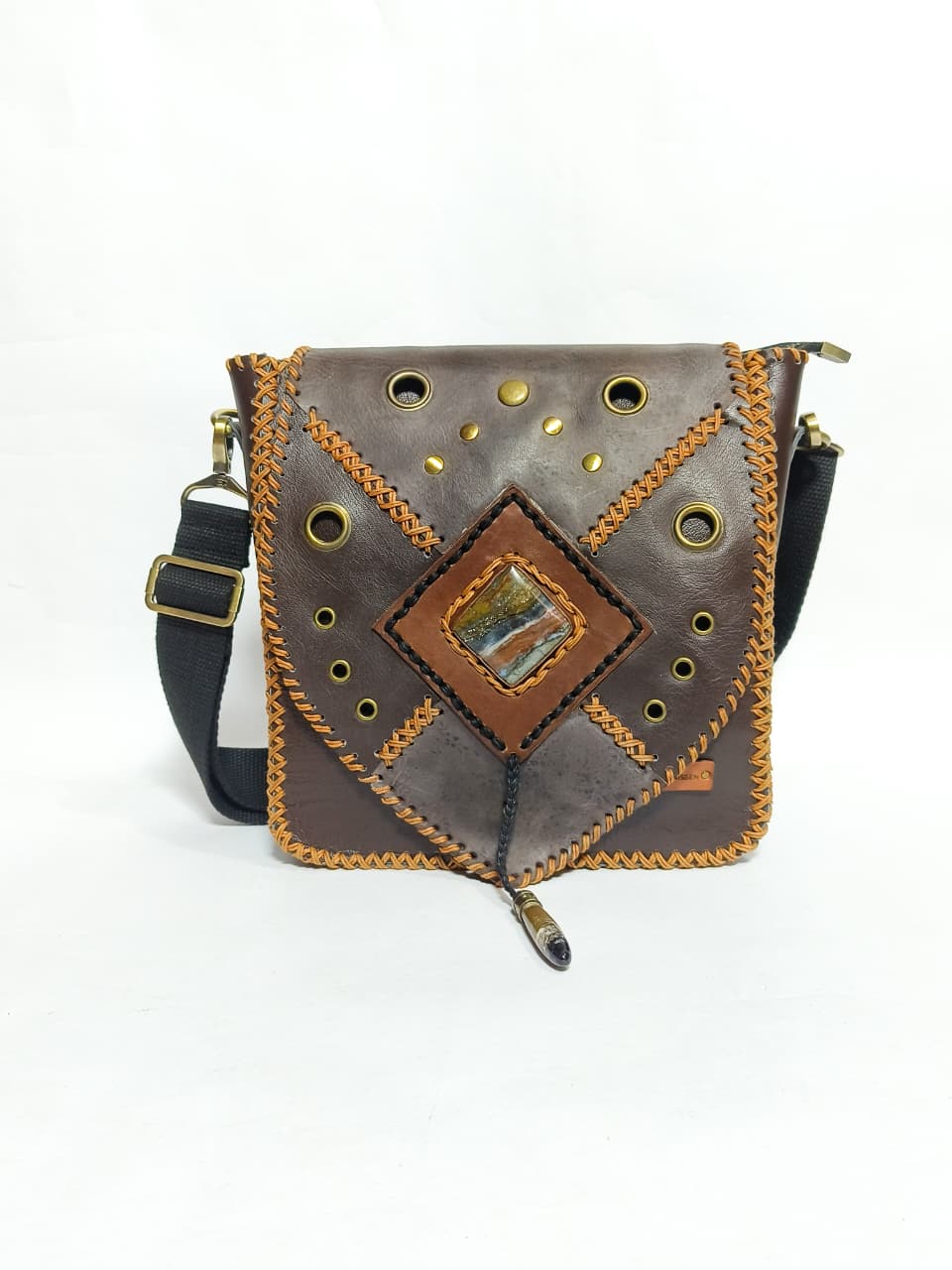 UwaisGen Tas Selempang Pria/Wanita Goni Kulit Asli Boho Caspian Bag