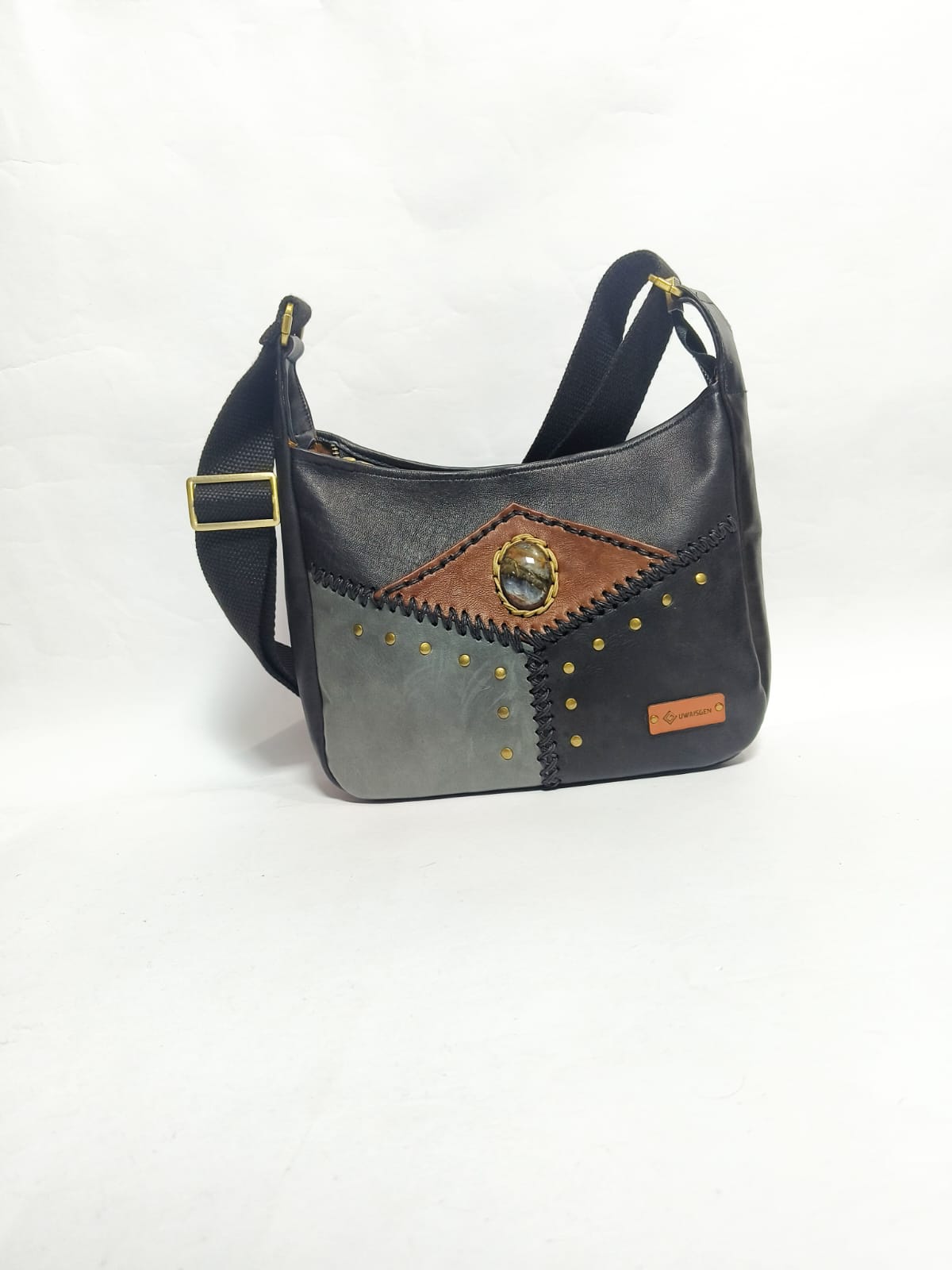 UwaisGen Tas Selempang Wanita Kulit Asli Boho Luna Bag