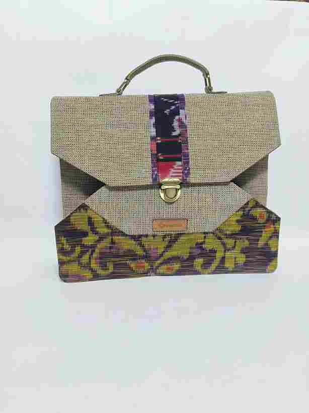 UwaisGen Tas Etnik Bali Tas Laptop Faiz 16 Inchi Goni Endek Souvenir Tas Laptop Pria/Wanita Handmade