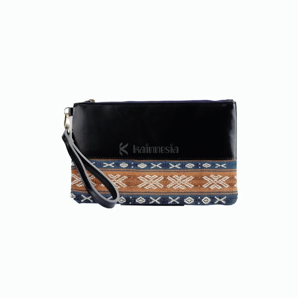 KAINNESIA Sekar Clutch - Tenun Kulit Sapi Asli