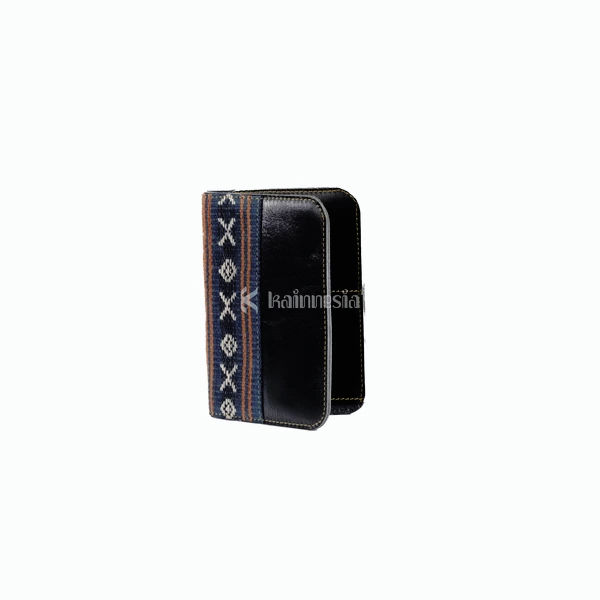 KAINNESIA Kymani Passport Cover - Tenun Kulit Sapi Asli