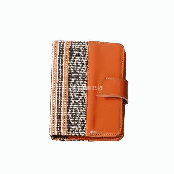 KAINNESIA Bintari Notebook - Tenun Kulit Sapi Asli