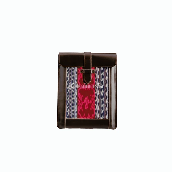 KAINNESIA Baruna Ipad Sleeve Case - Tenun Kulit Sapi Asli