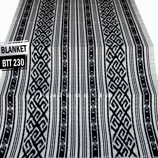 KAINNESIA KAIN TENUN - BLANKET TENUN TORAJA (2)