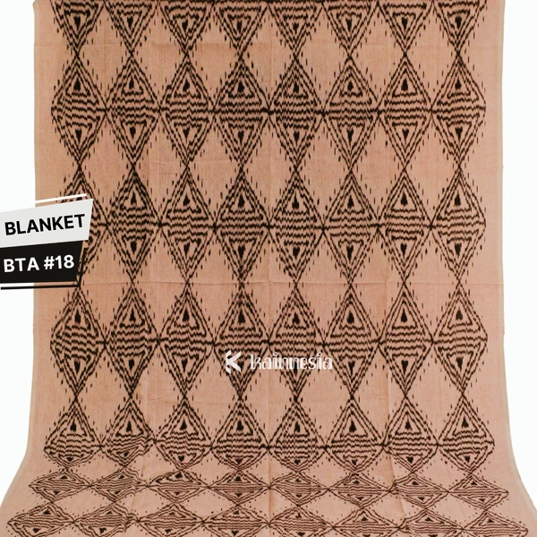 Kainnesia Kain Tenun Blanket Airbrush #2