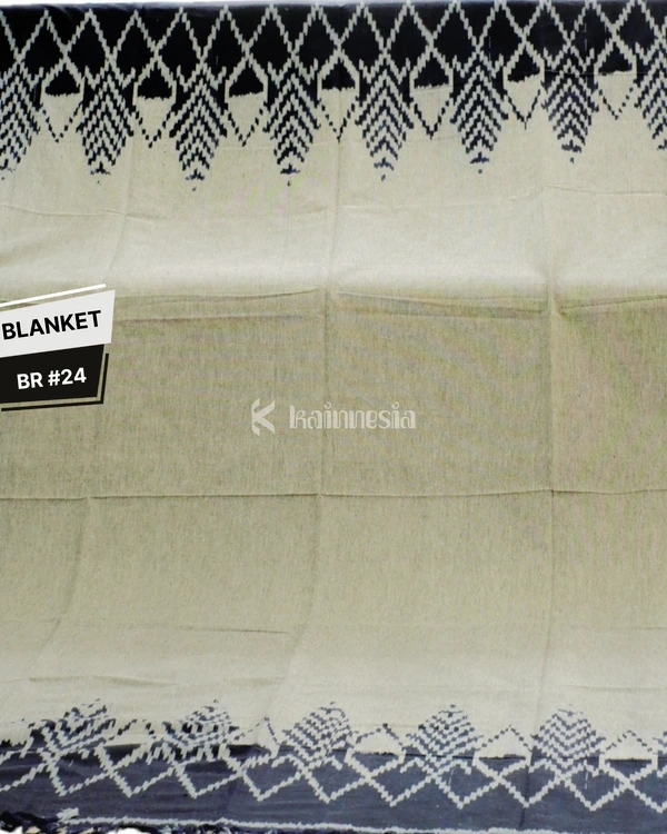 KAINNESIA Kain Tenun Rewoven Blanket Etnik Nusantara #2