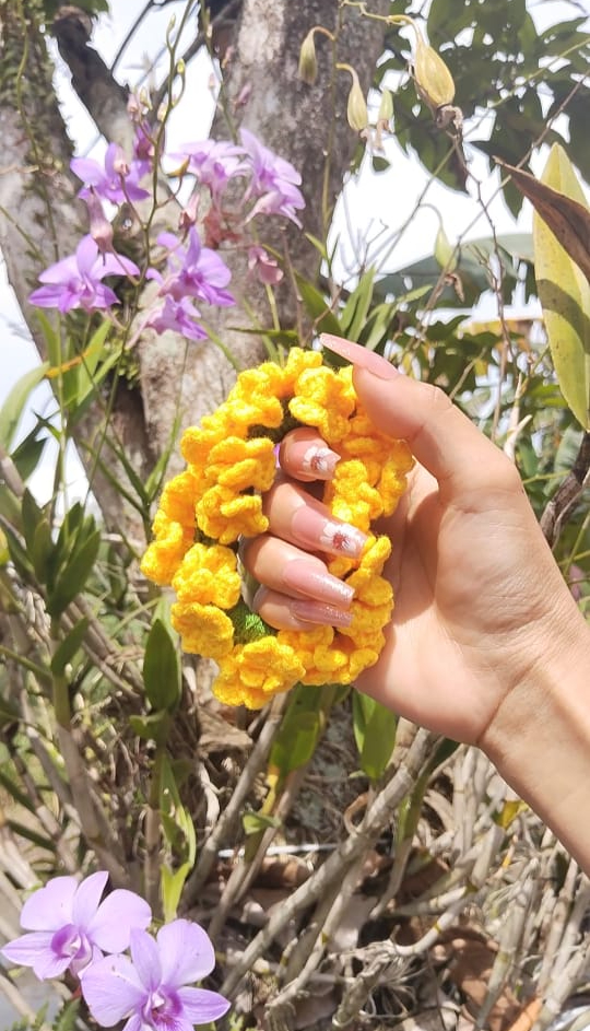 Ikat rambut rajut handmade