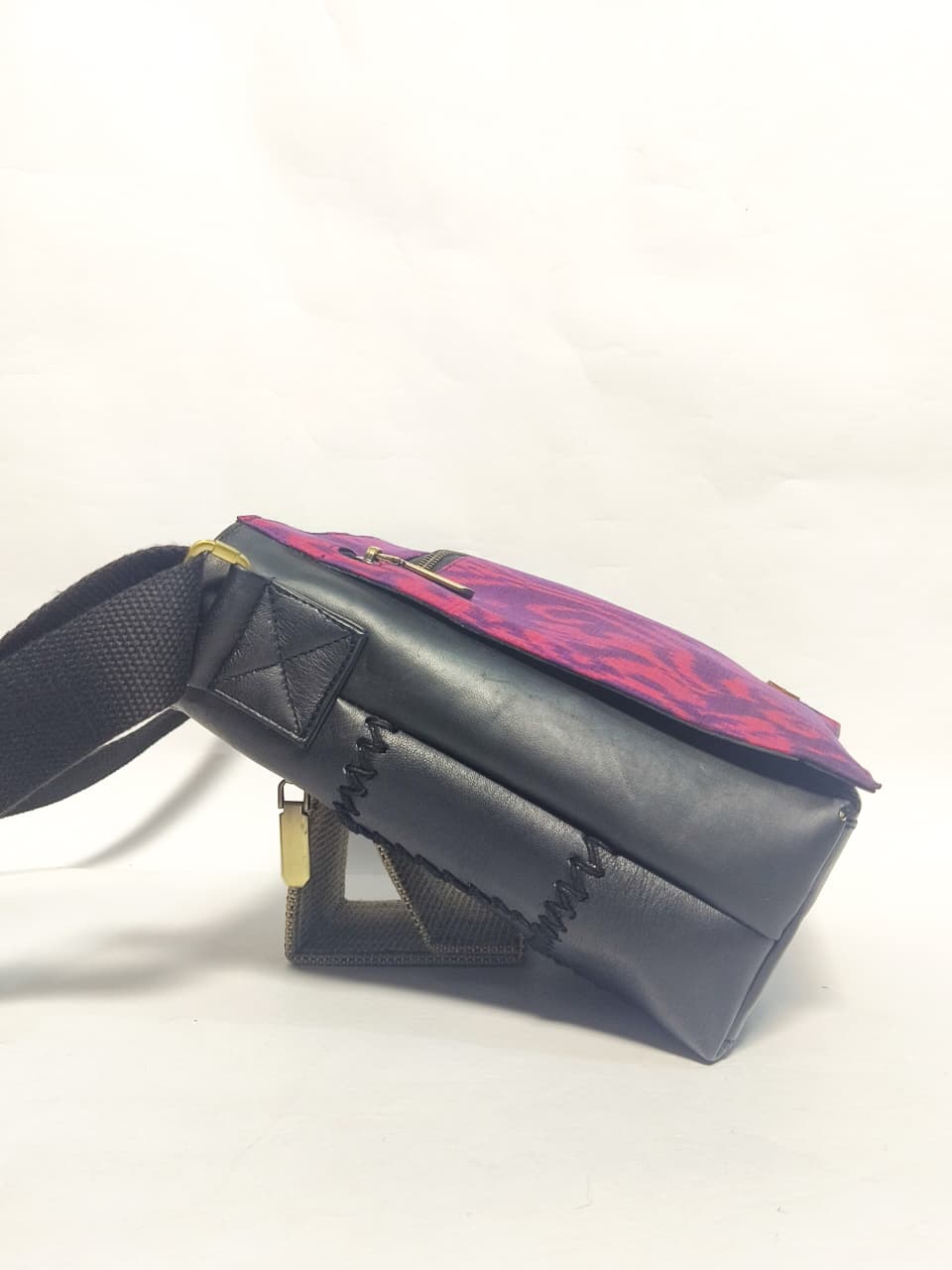 UWAISGEN Tas Etnik Bali Kulit Endek Kindy Bag Tas Selempang Pria Wanita Handmade