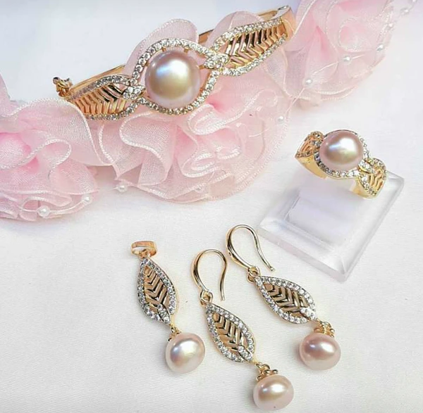 Set lengkap Mutiara tawar