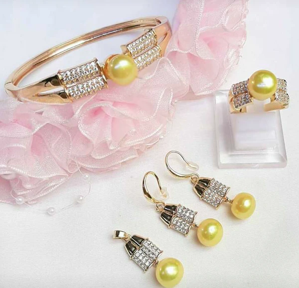 Set lengkap Mutiara tawar
