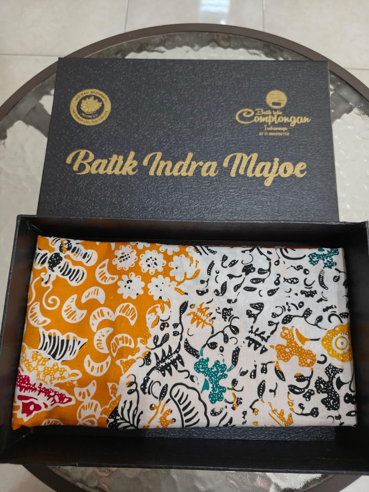 Batik Cap Tiga Dimensi