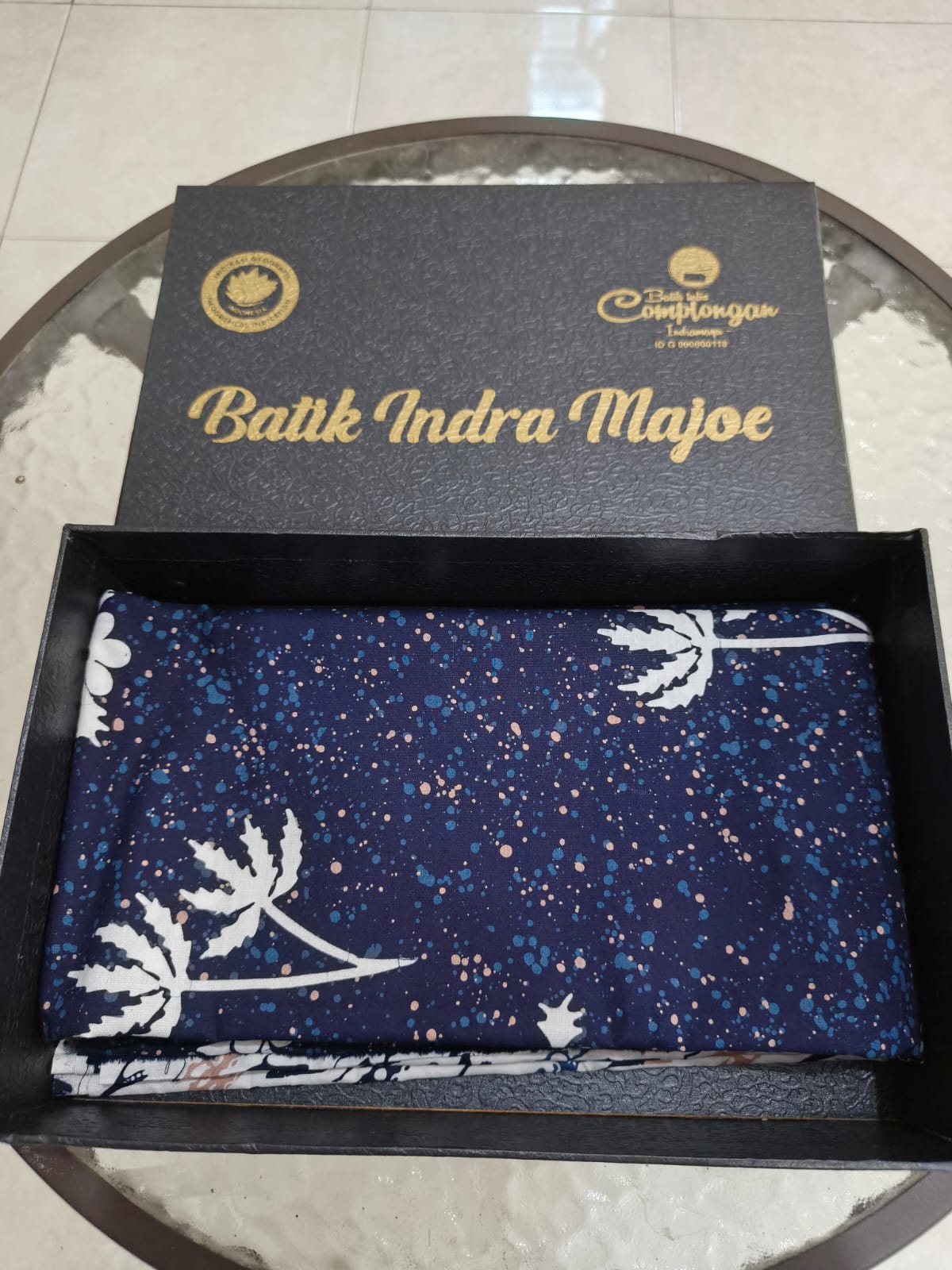 Batik Cap Dua Dimensi