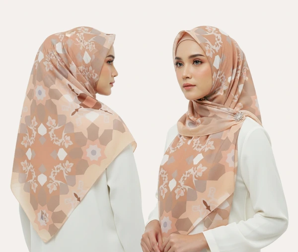 Tsamara Scarf