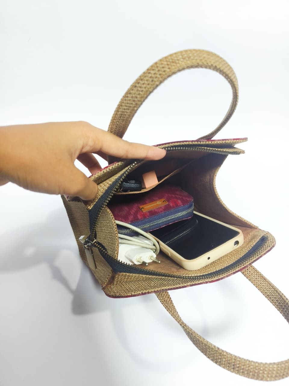 UWAISGEN Tas Pesta Wanita Etnik Bali Calista Bag