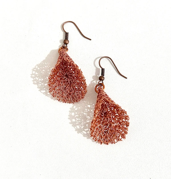 Anting rajut kawat