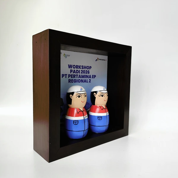 Plakat Pertamina 2 Figur