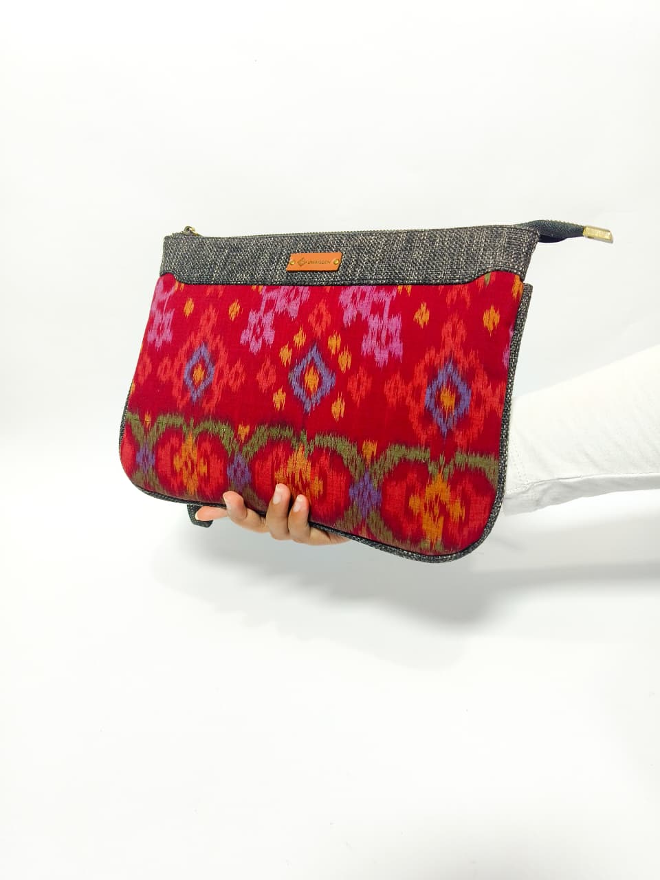 UWAISGEN Clutch Unisex Tas Endek Etnik Bali Handmade Arsa Bag