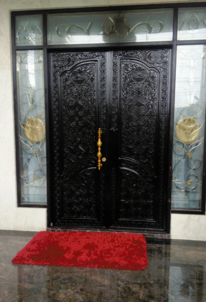 Pintu Ukir