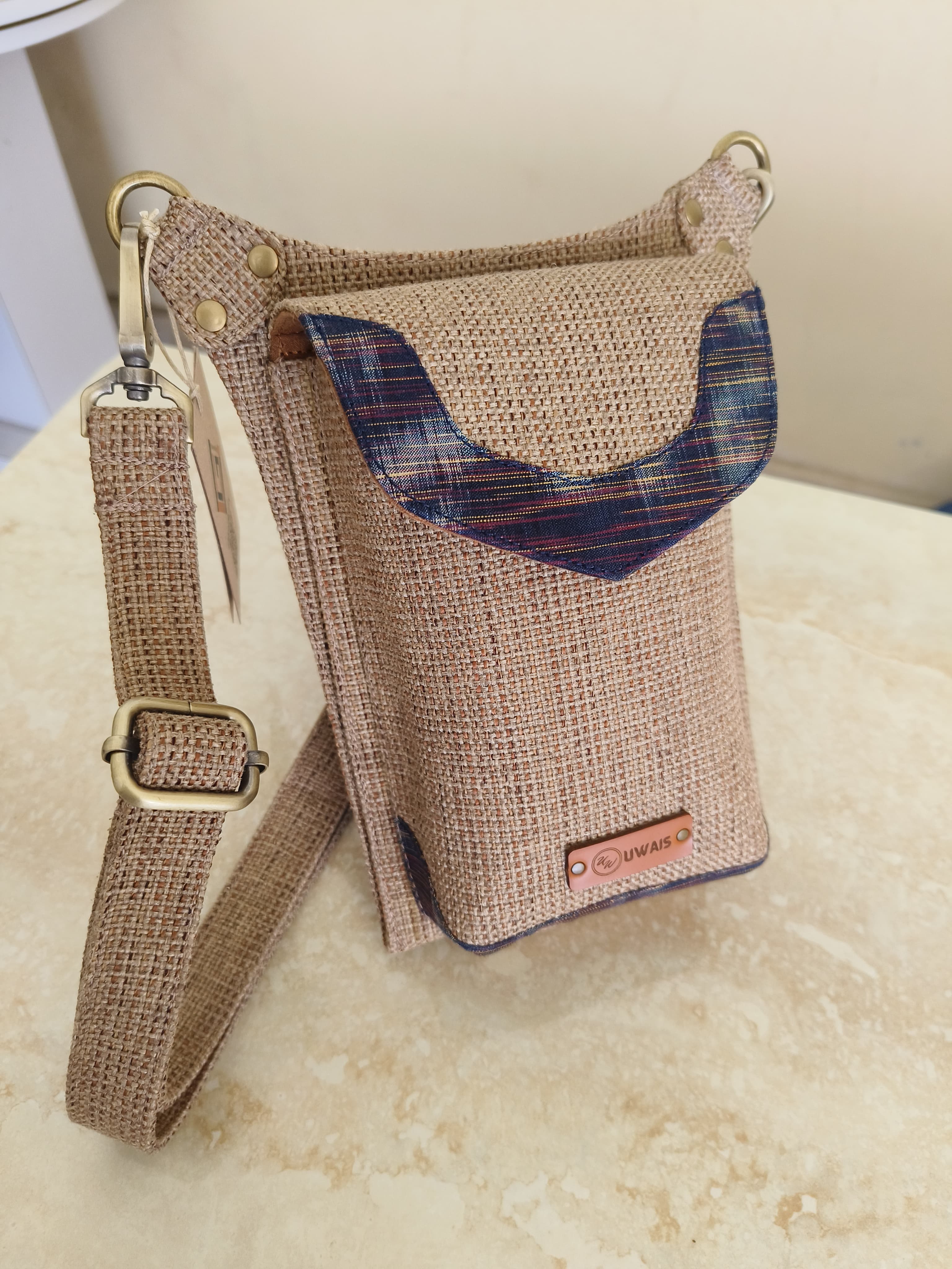 UWAISGEN Tas Selempang Pria Tas Endek Etnik Bali Handmade Agastya Slingbag