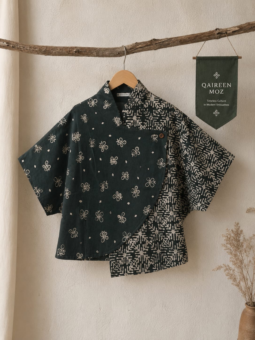 Arunika Blouse - Batik Pewarna Alam - Qaireen Moz
