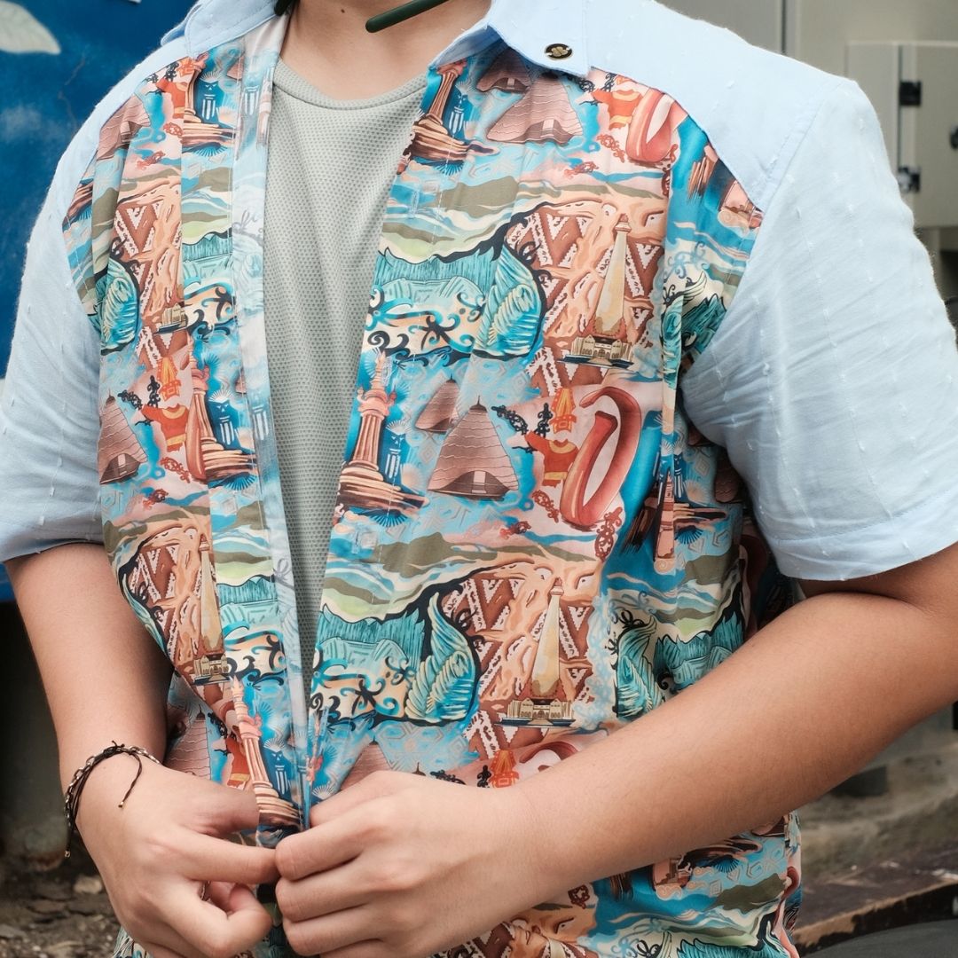 Kemeja Pria Katun Organik - Series Ruang Waktu (WITA) - Lengan Biru Muda