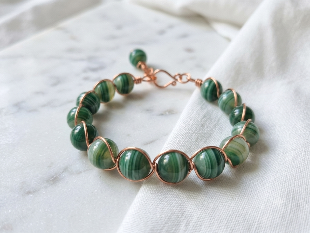 Gelang Batu Lilit