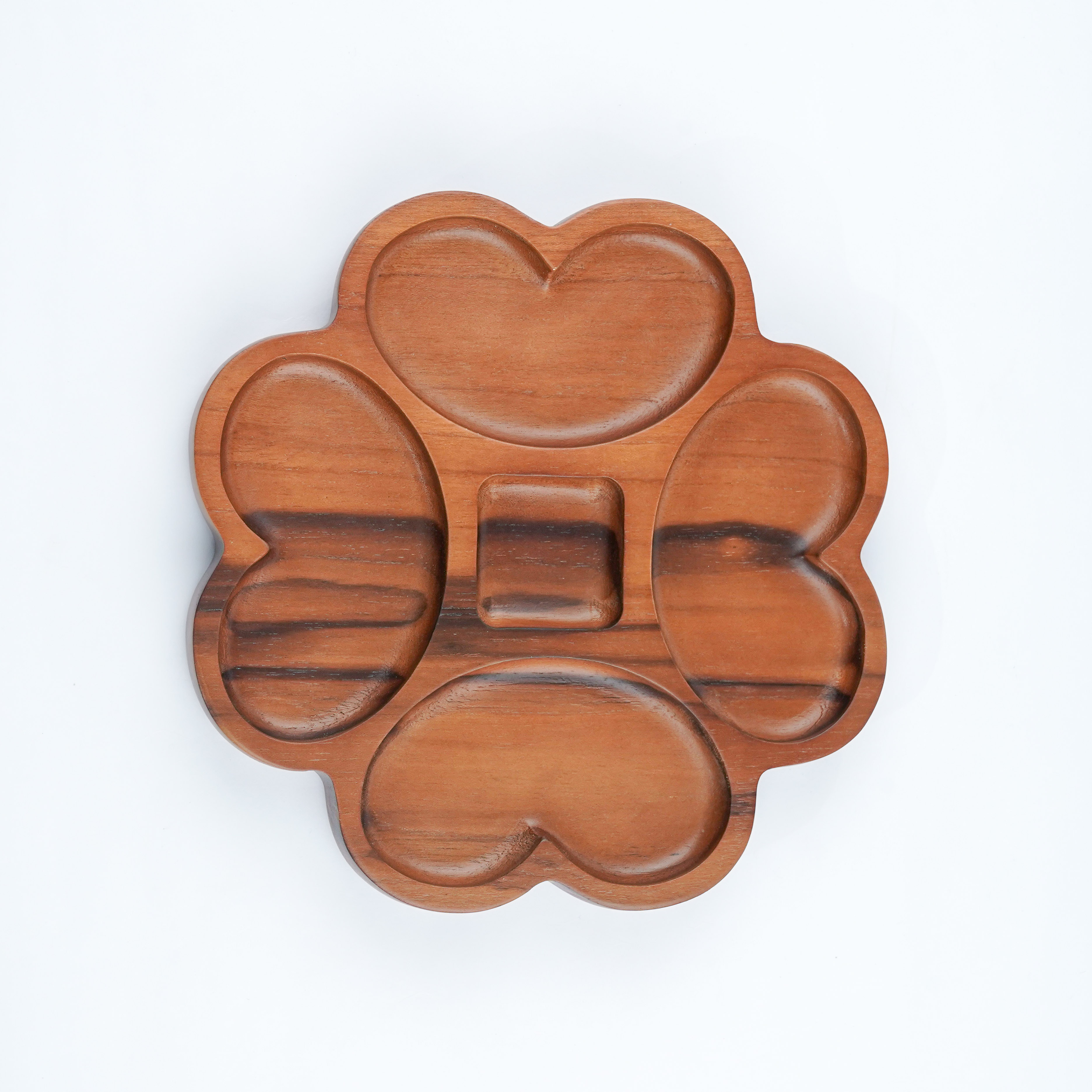 Wooden Plate CNC Semanggi Leaf