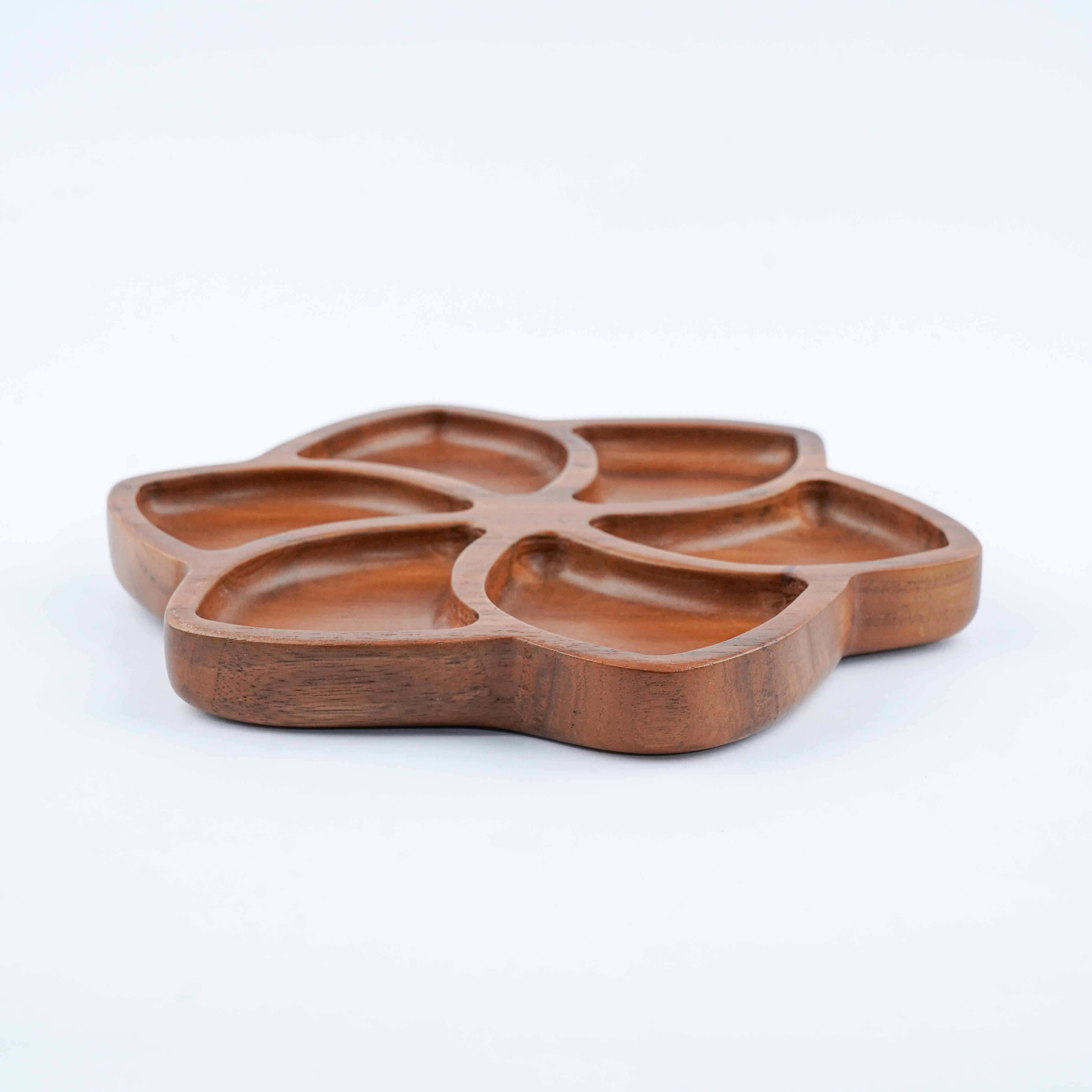Wooden Plate CNC Blooming Flower