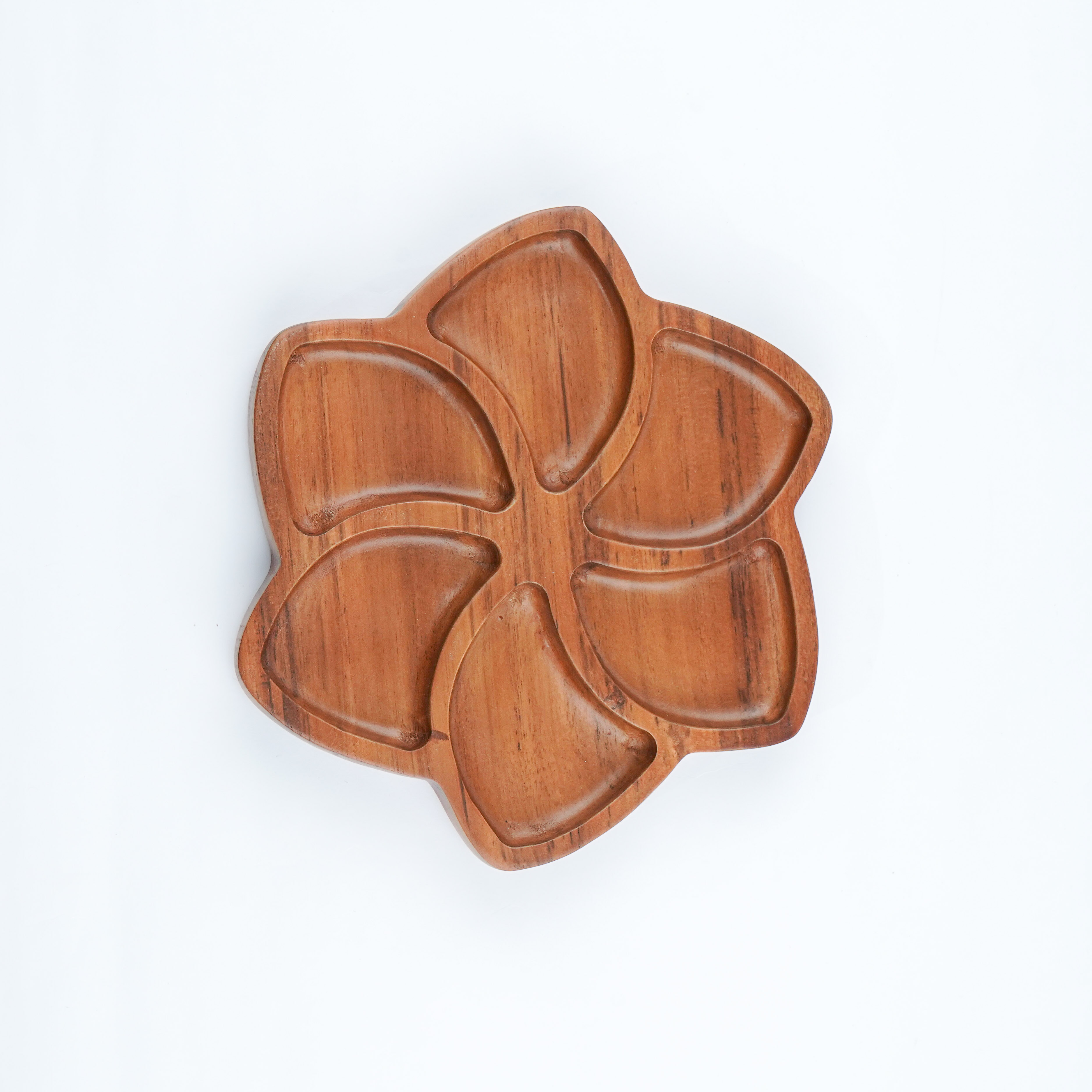 Wooden Plate CNC Blooming Flower