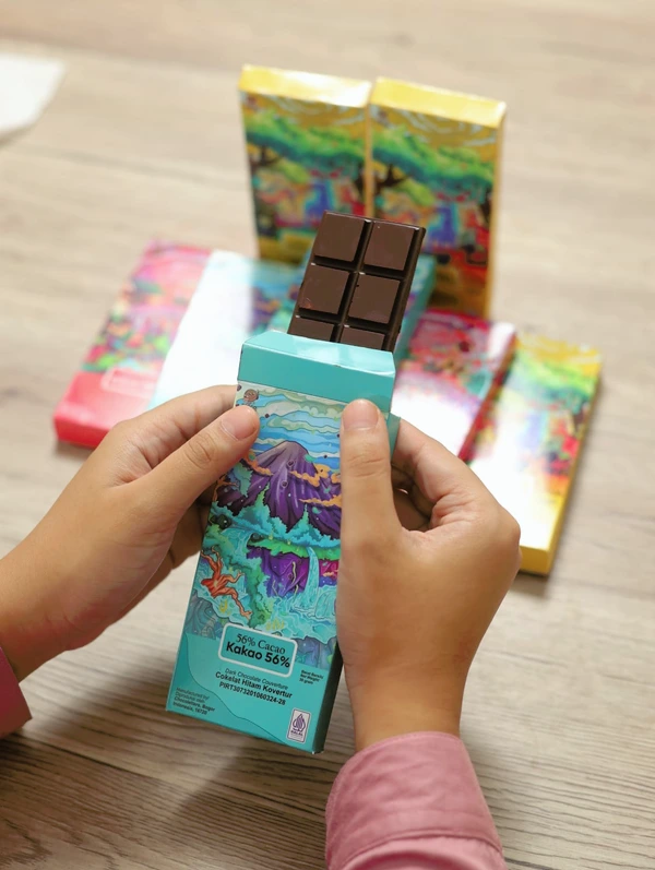 Choco Letters Dark Chocolate Couverture 56% Cacao Kakao 30 Gram Halal