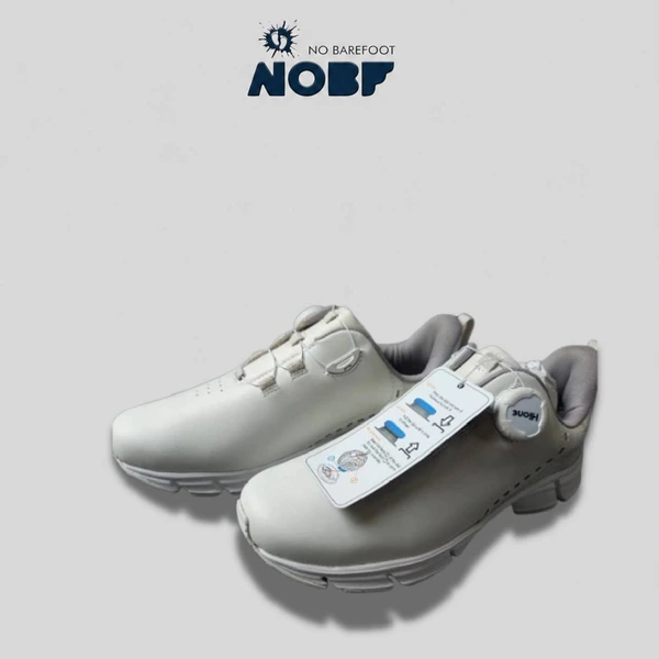 Sepatu Golf Hione W243D Silver/White – Full Kulit Asli, Empuk & Stylish