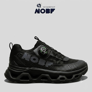 Sepatu Running & Sekolah Pria NOBF R004D Black / Hitam - Dial Shoes (Tanpa Ikat ) - Anti Slip Ringan