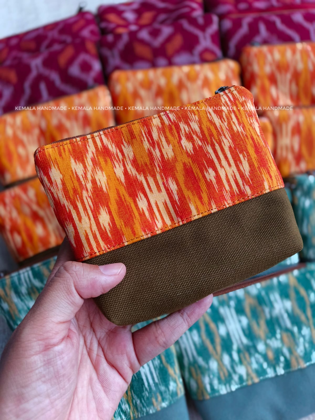 Violet Pouch