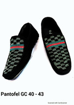 Sepatu Rajut Pria