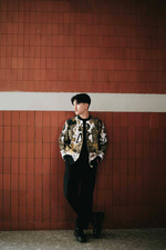Jaket Bomber Batik Unisex Motif Wayang Srikandi