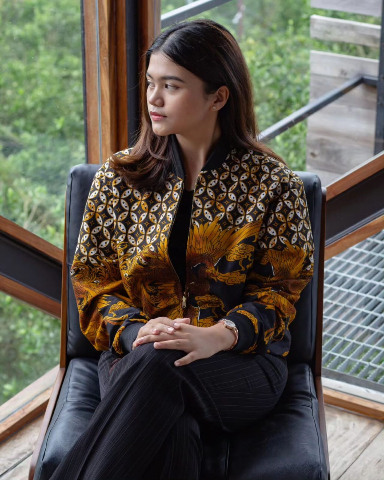 Jaket Bomber Batik Unisex Motif Burung Phoenix