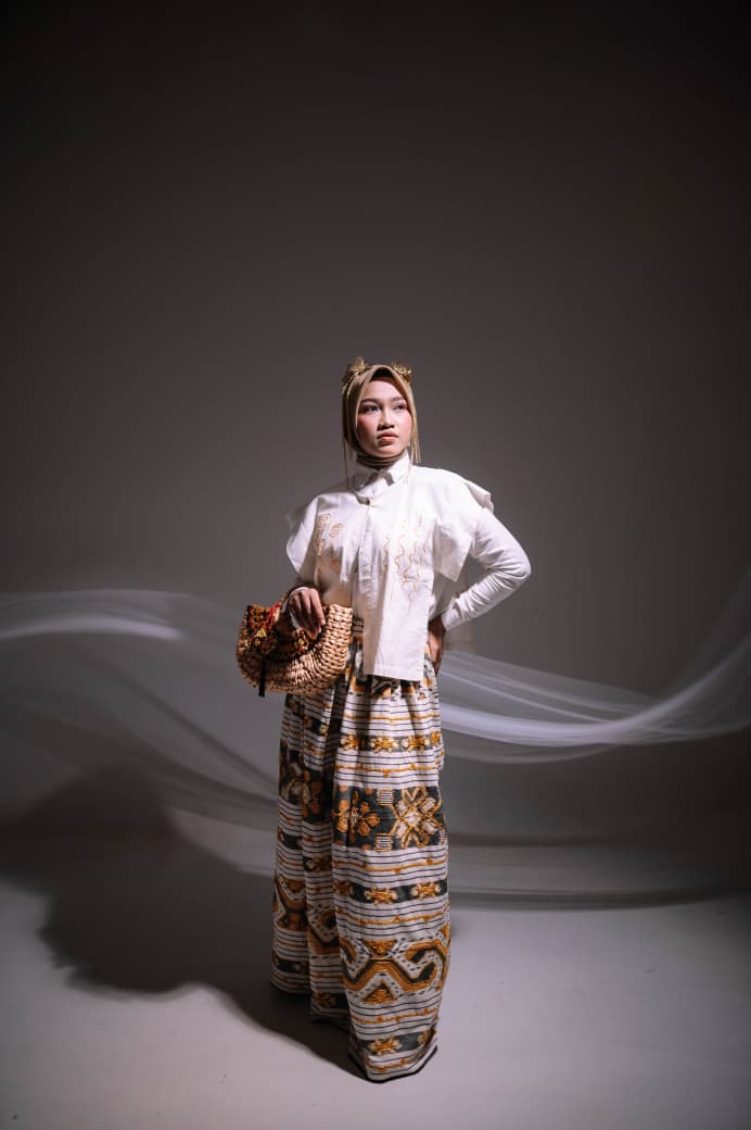 Lampung Ethnica_Pesona Wastra Lampung dalam Balutan Sarung Tenun