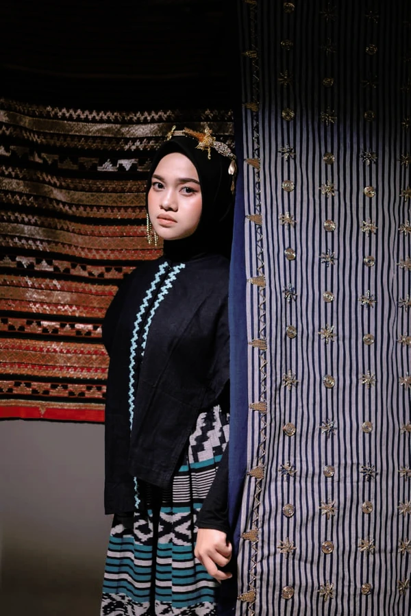 Lampung Ethnica_Pesona Wastra Lampung dalam Balutan Sarung Tenun