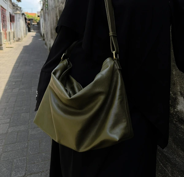 NOMA LEATHER BAG