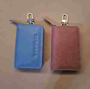 Dompet gantungan kunci kulit asli