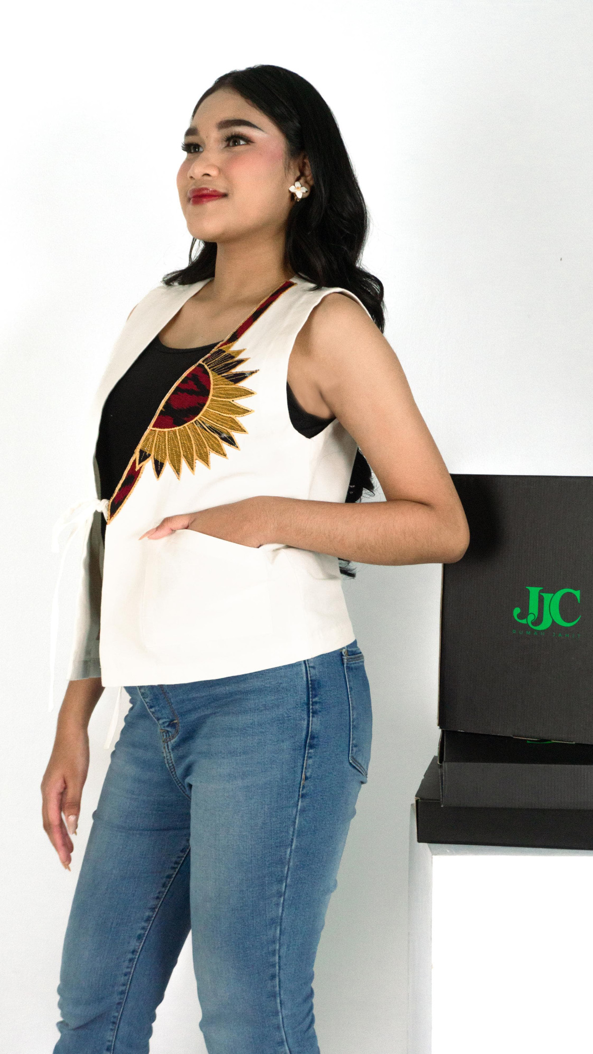 JJC - Mentari Vest