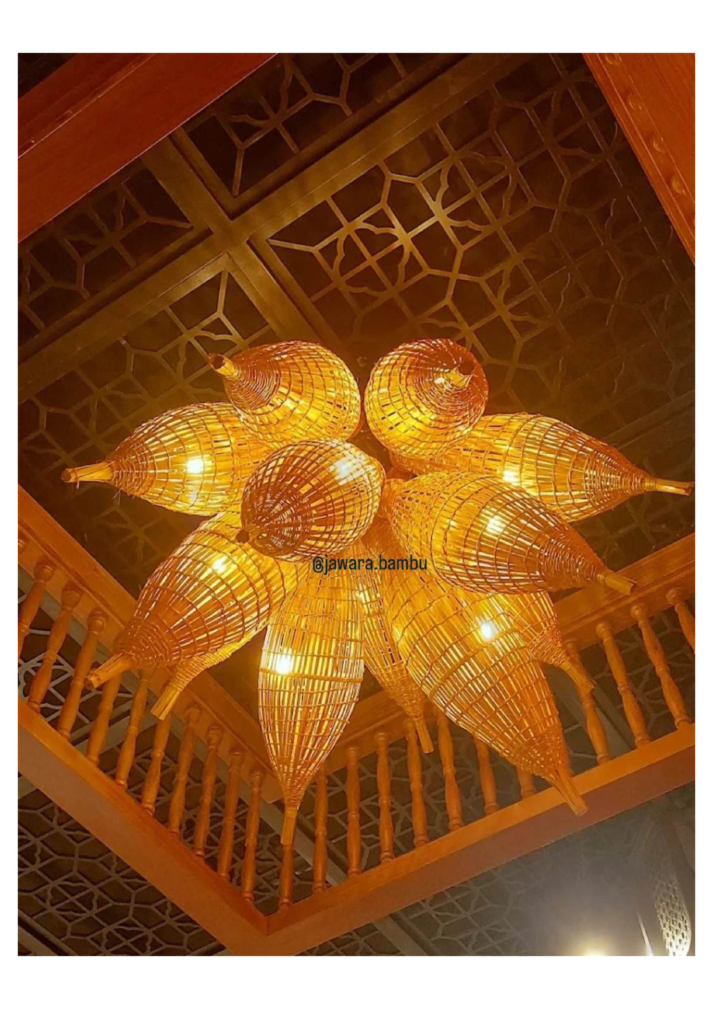 Kap Lampu Bambu Jantung