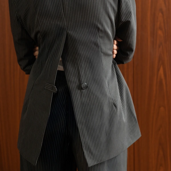 Sae. Piper Blazer Dark Charcoal Grey Pinstripe - Blazer Oversized Wanita - Workwear Smart Casual S/M - L/XL